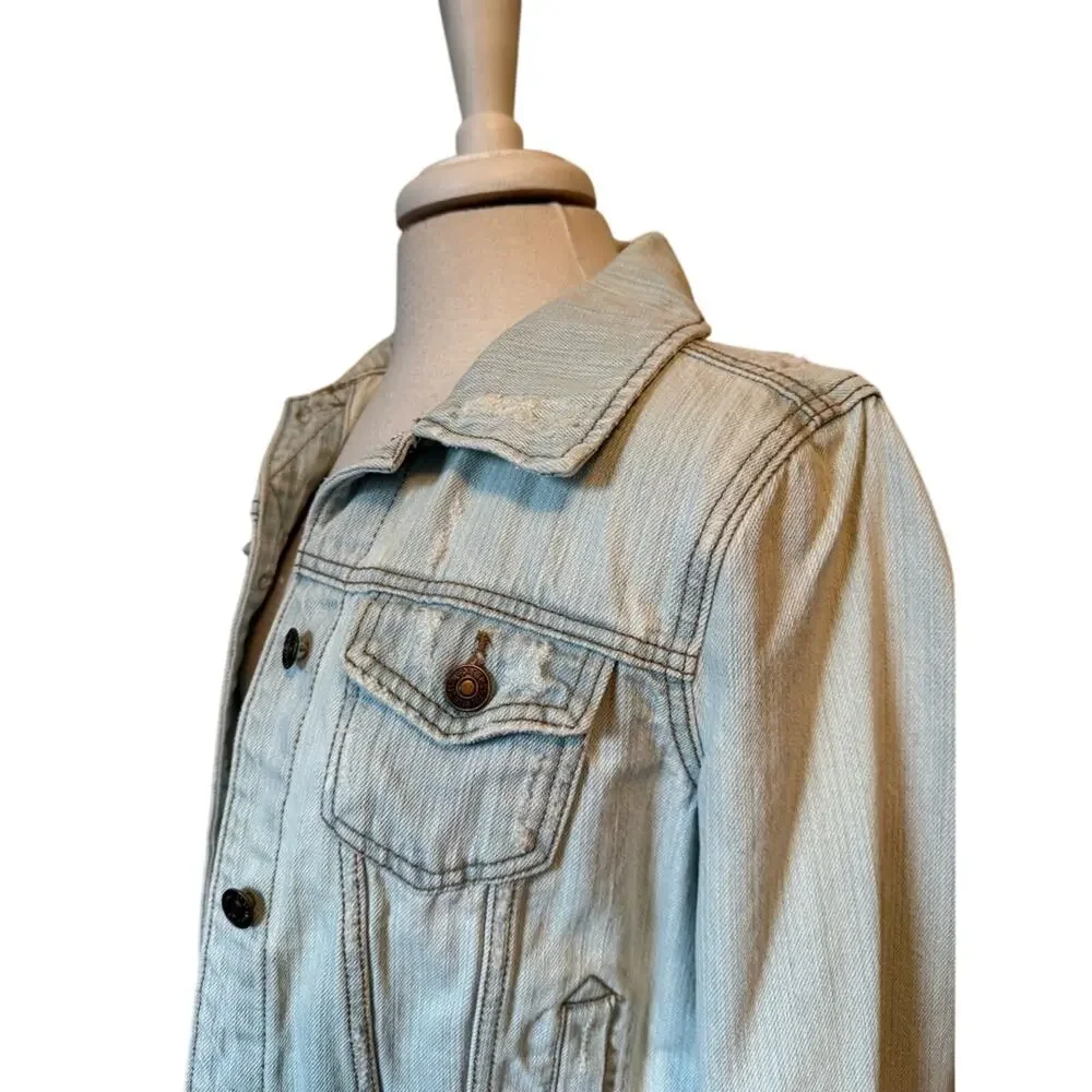 FOREVER 21 Sm Boho Distressed Light Wash Blue Cropped Denim Y2K‎ Festival Jacket